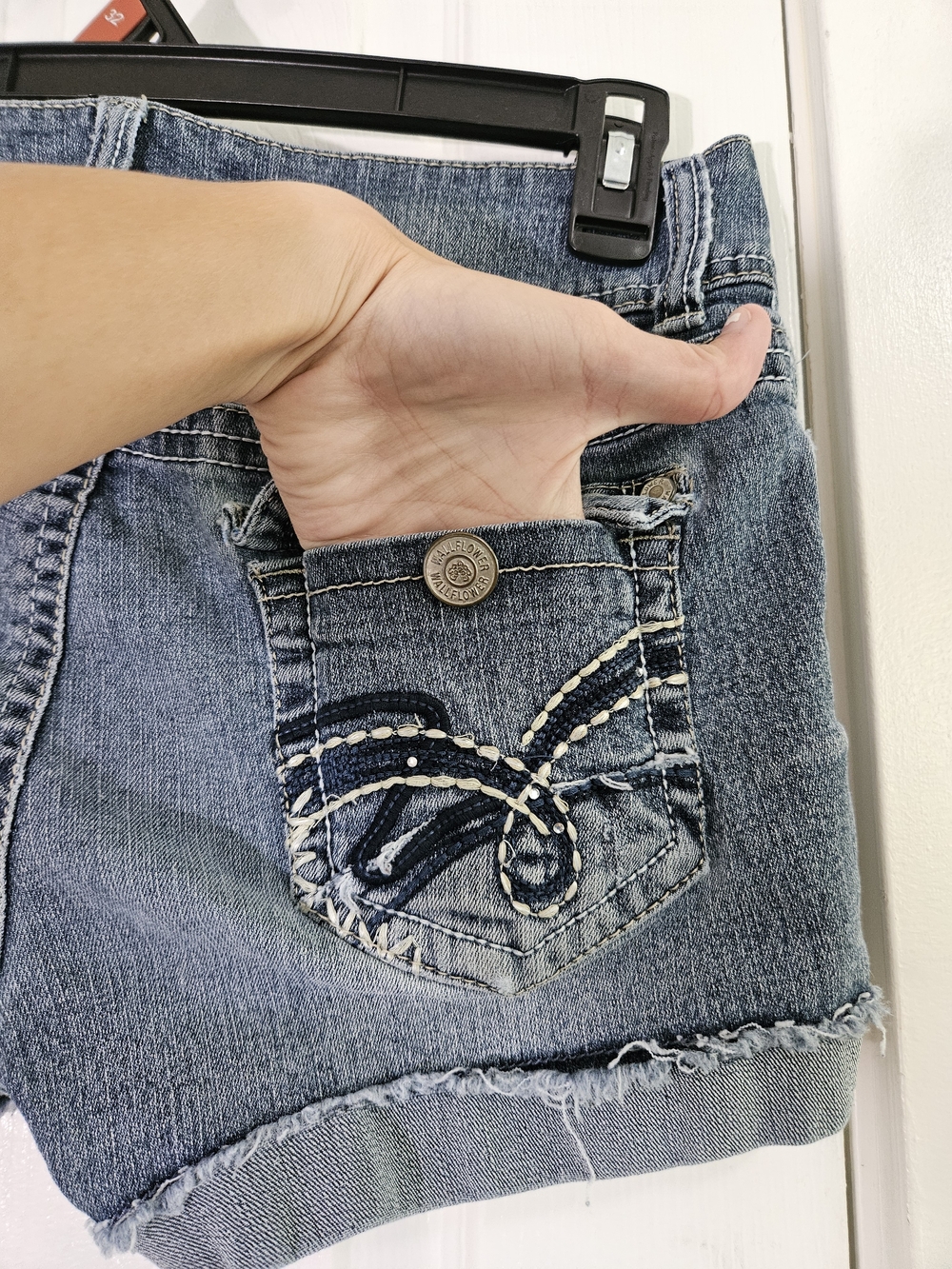 WallFlower Junior's Frayed Hem Jean Shorts - Blue - Picture 6 of 11